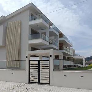 Blueleaf , Stavros (Thessaloniki) Greece