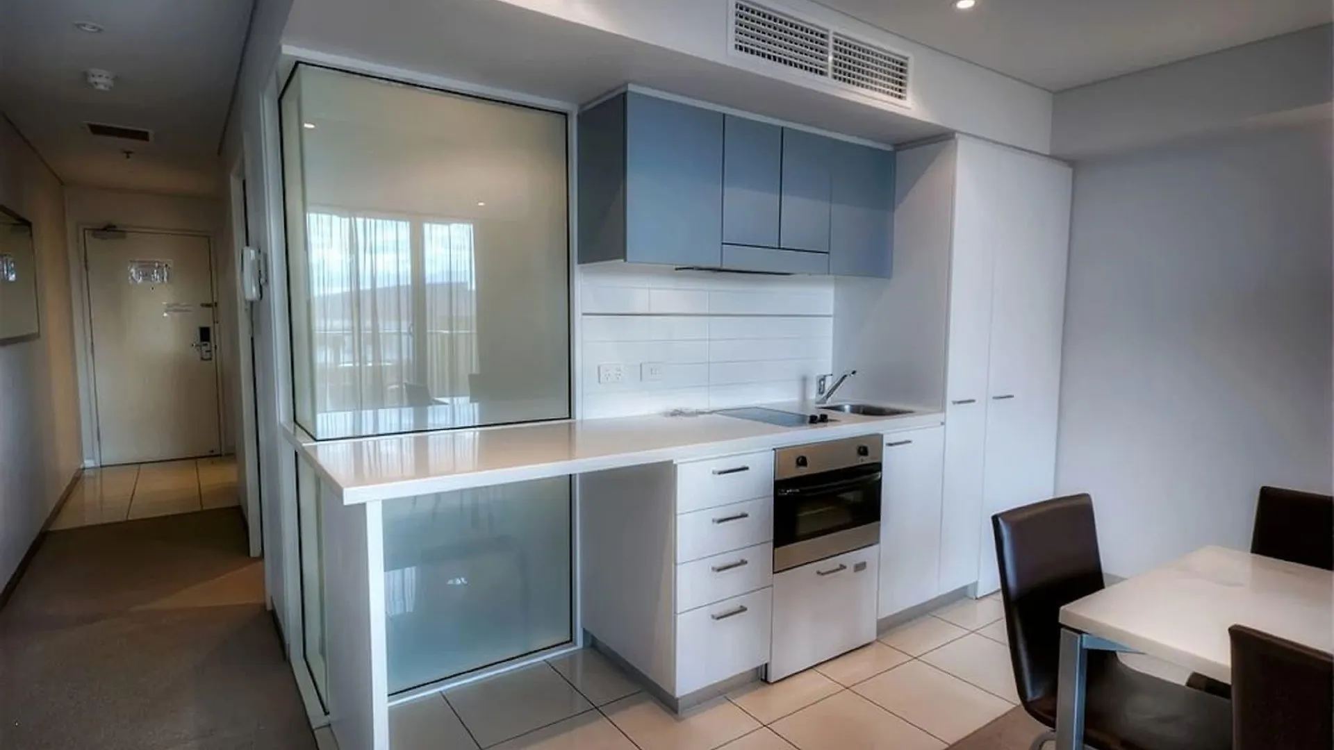 La Loft Apartments North Terrace Аделаида