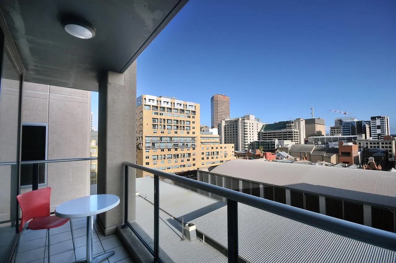 La Loft Apartments North Terrace Аделаида Апарт-отель