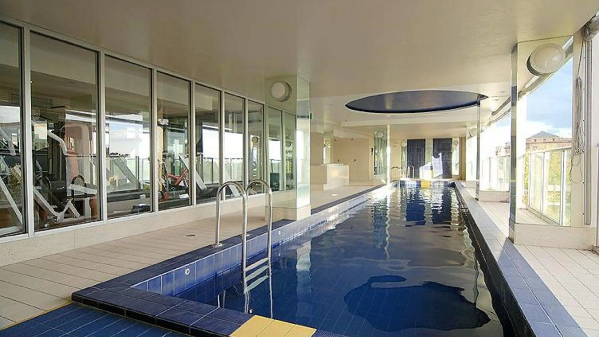 **** Апарт-отель La Loft Apartments North Terrace Аделаида Австралия