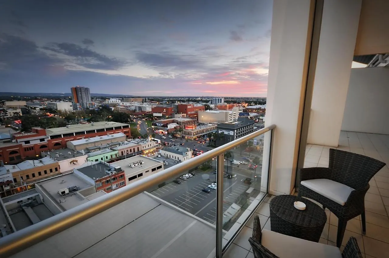 La Loft Apartments North Terrace Аделаида Апарт-отель