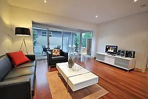 La Loft Apartments North Terrace Аделаида